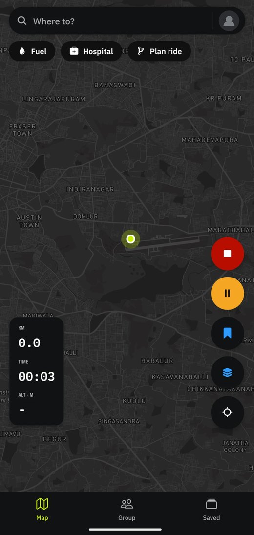 Recording in progress, with a stop button, a pause button, and a card showing kilometres, elapsed time and altitude.